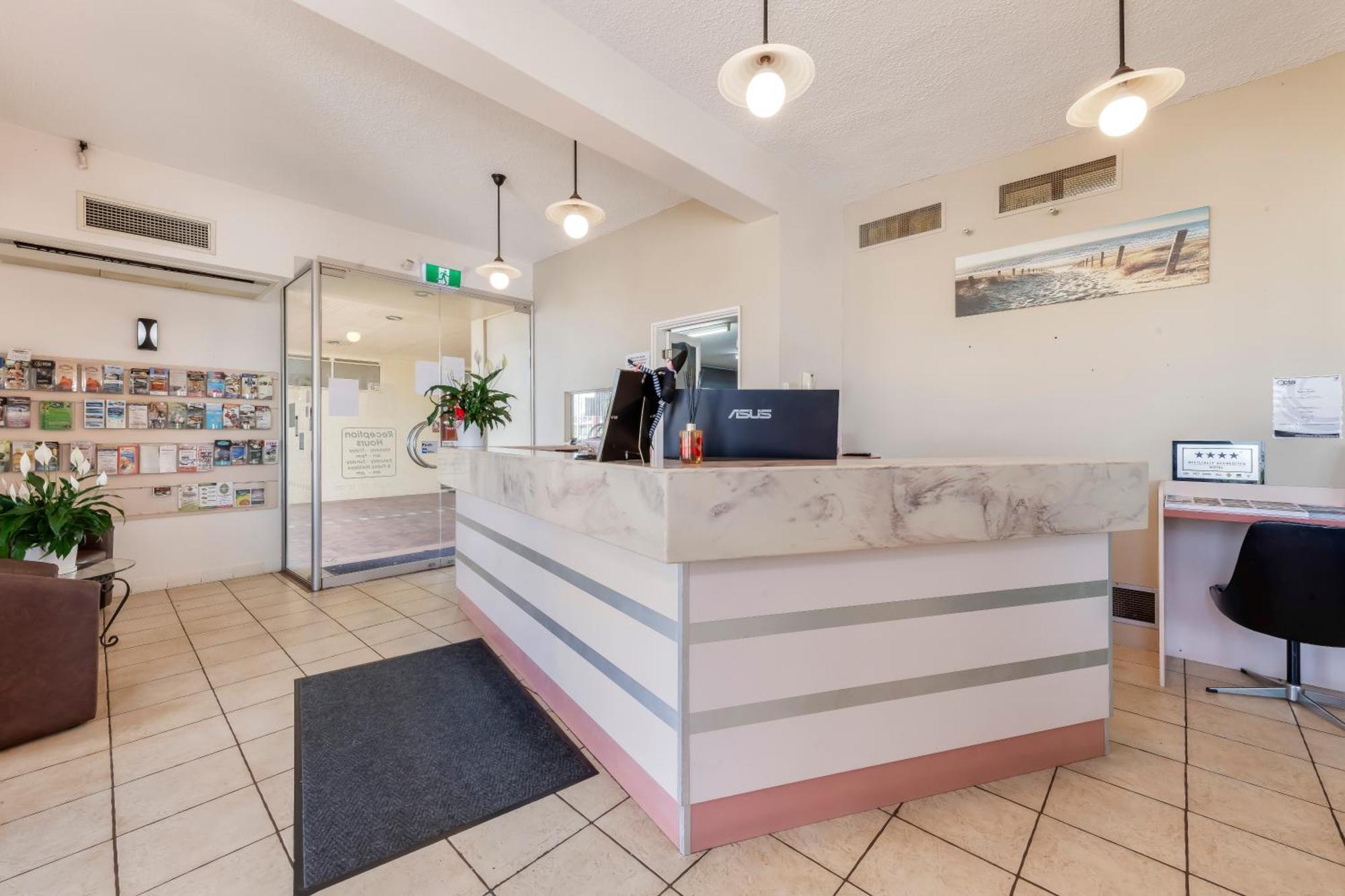 Bundaberg International Motor Inn Esterno foto