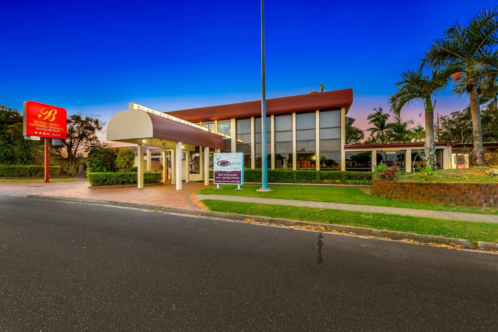 Bundaberg International Motor Inn Esterno foto