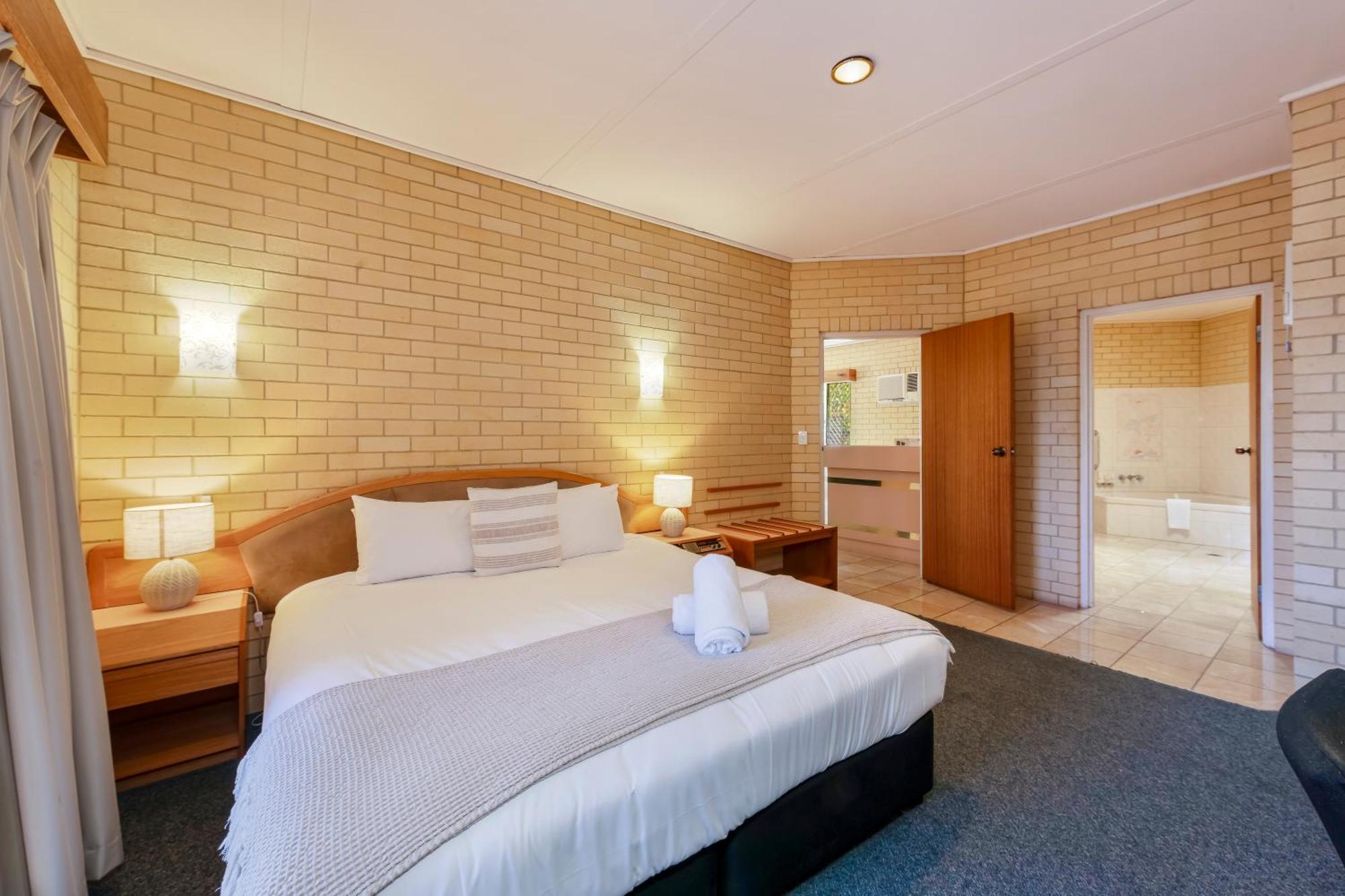 Bundaberg International Motor Inn Esterno foto